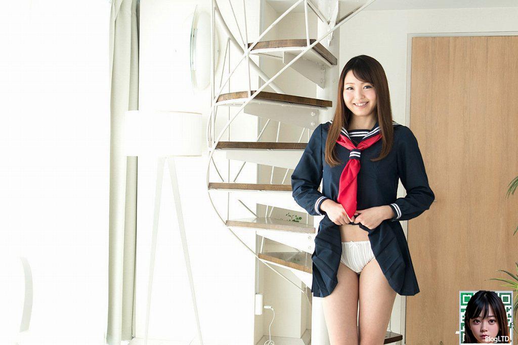 [朝比奈みなみ]甜美學姊私底下非常淫蕩 (75P) .4428